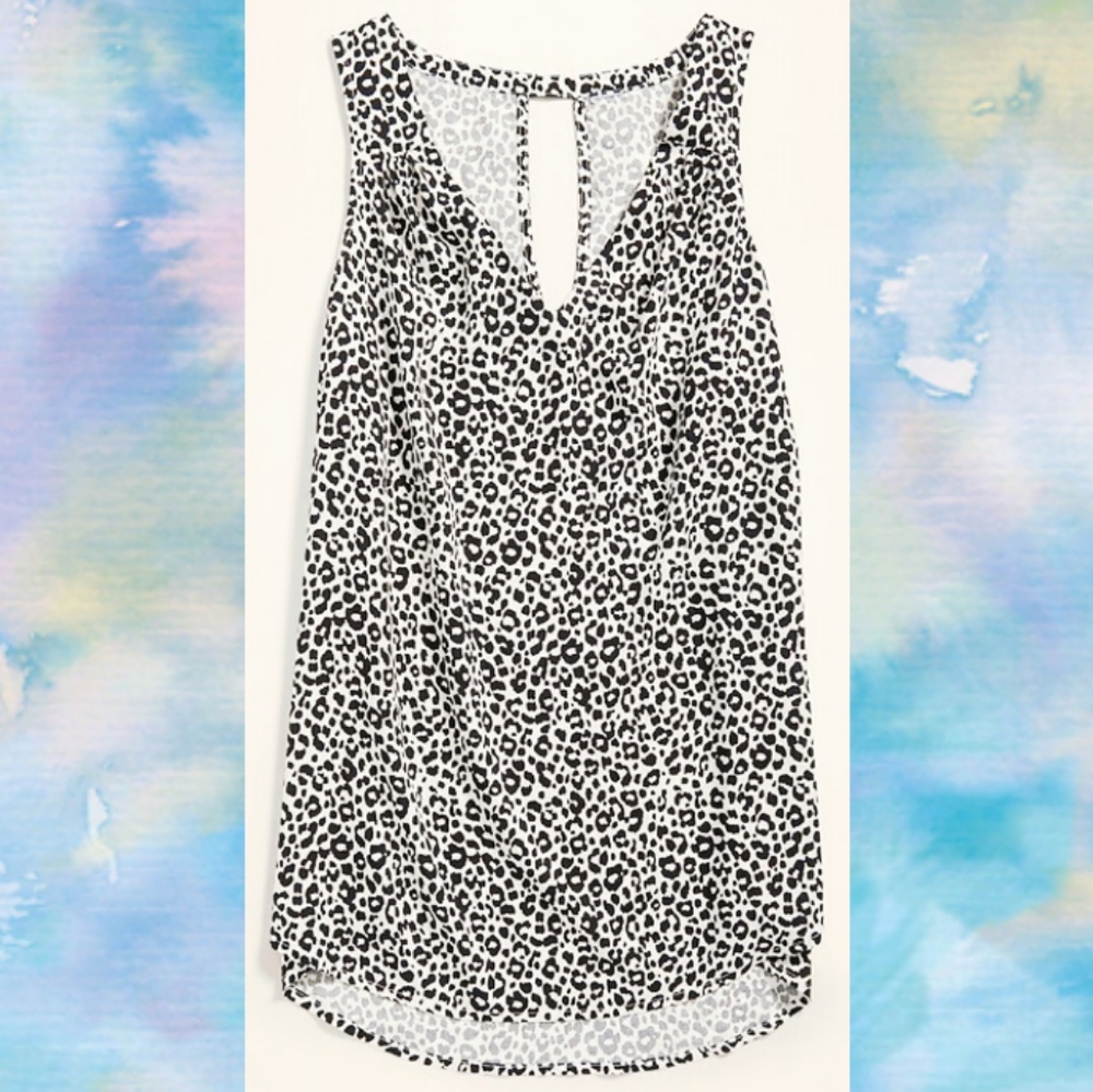 Old Navy Sleeveless V-Neck Keyhole Top, XXL TALL